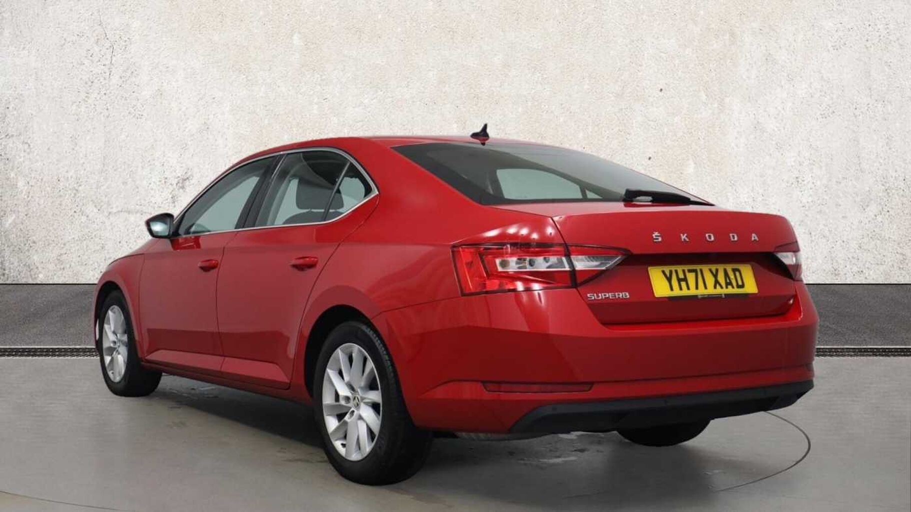 SKODA Superb 1.5 TSI (150ps) SE ACT DSG Hatchback