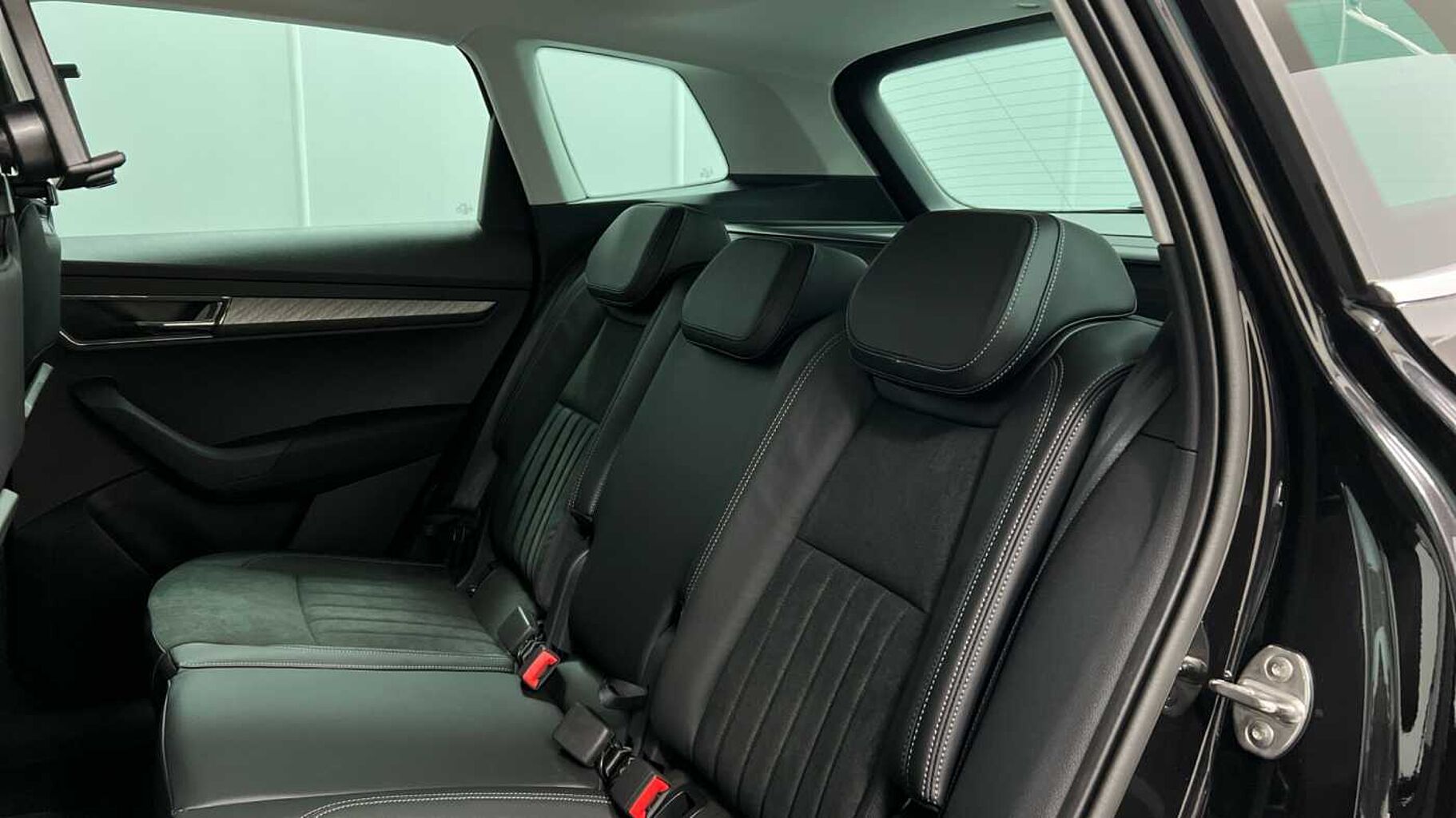SKODA Karoq 1.0 TSI SE L SUV 5dr Petrol Manual Euro 6 (s/s) (110 ps)