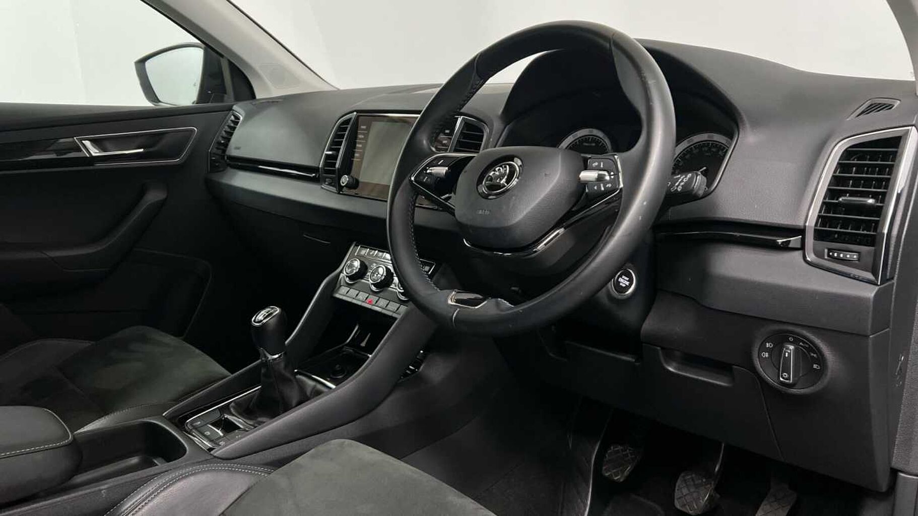 SKODA Karoq SUV 1.5 TSI (150ps) SE L ACT