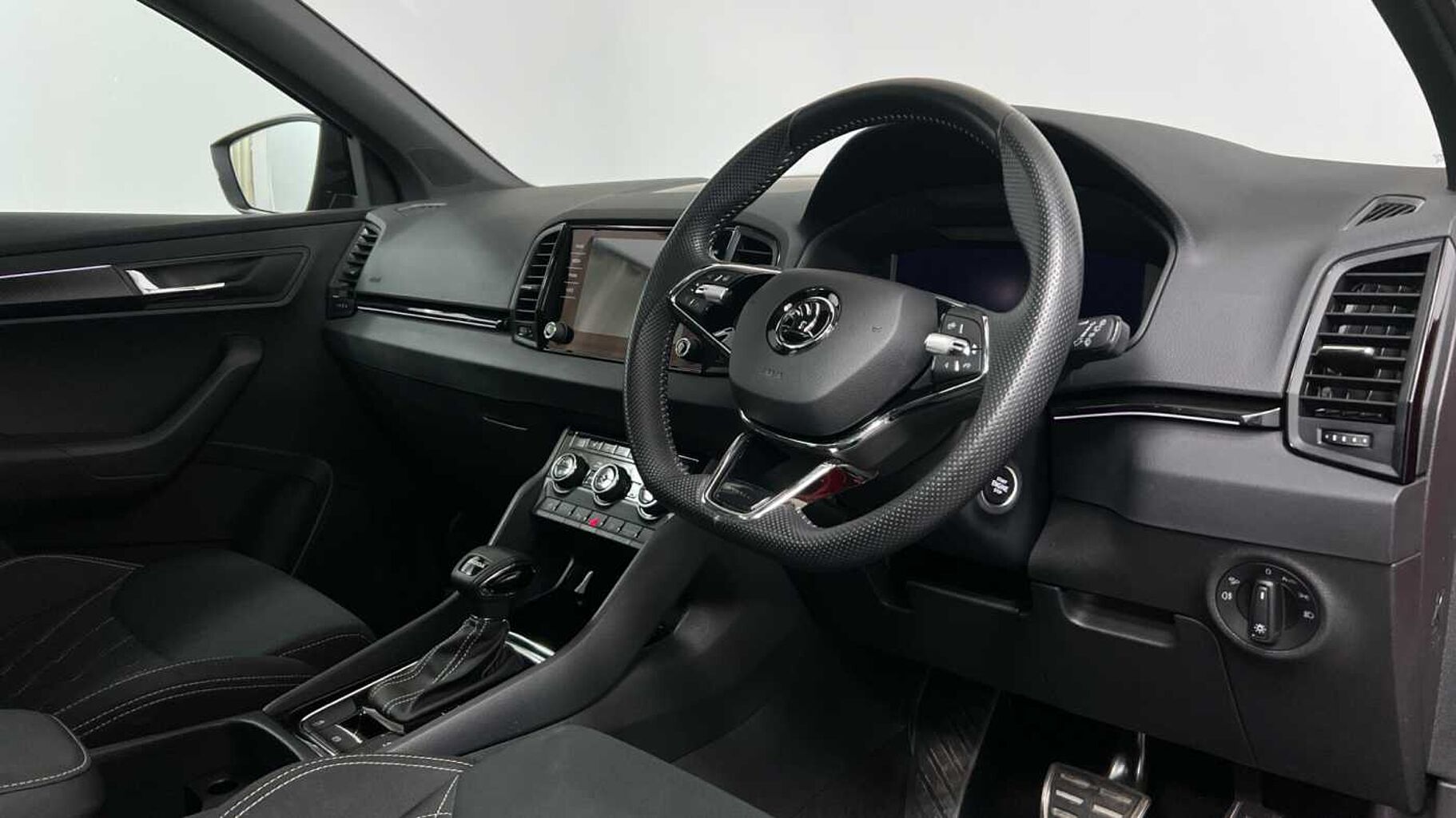 SKODA Karoq SUV 1.5 TSI (150ps) SportLine ACT