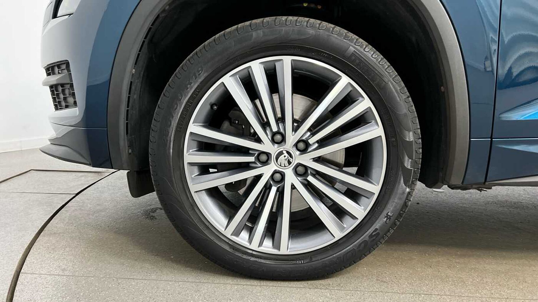 SKODA Kodiaq 2.0 TSI (190ps) 4X4 Laurin & Klement 7seats DSG