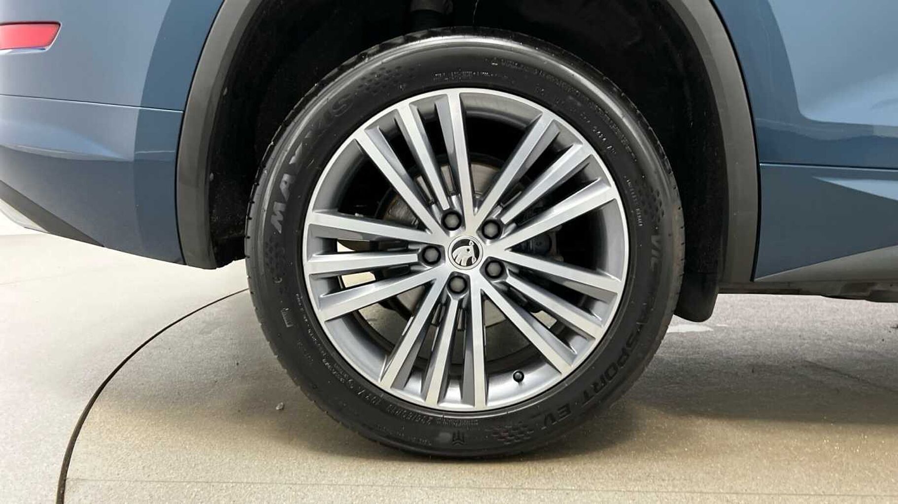 SKODA Kodiaq 2.0 TSI (190ps) 4X4 Laurin & Klement 7seats DSG