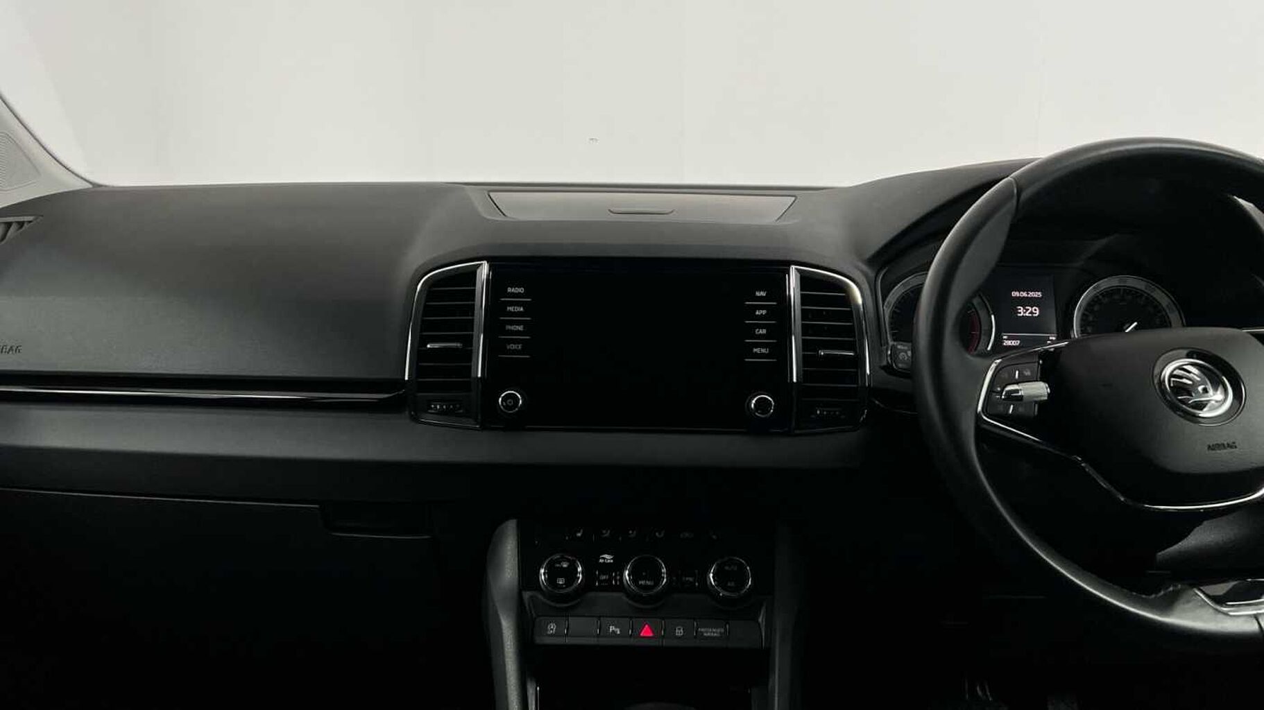 SKODA Karoq SUV 1.5 TSI (150ps) SE L ACT DSG